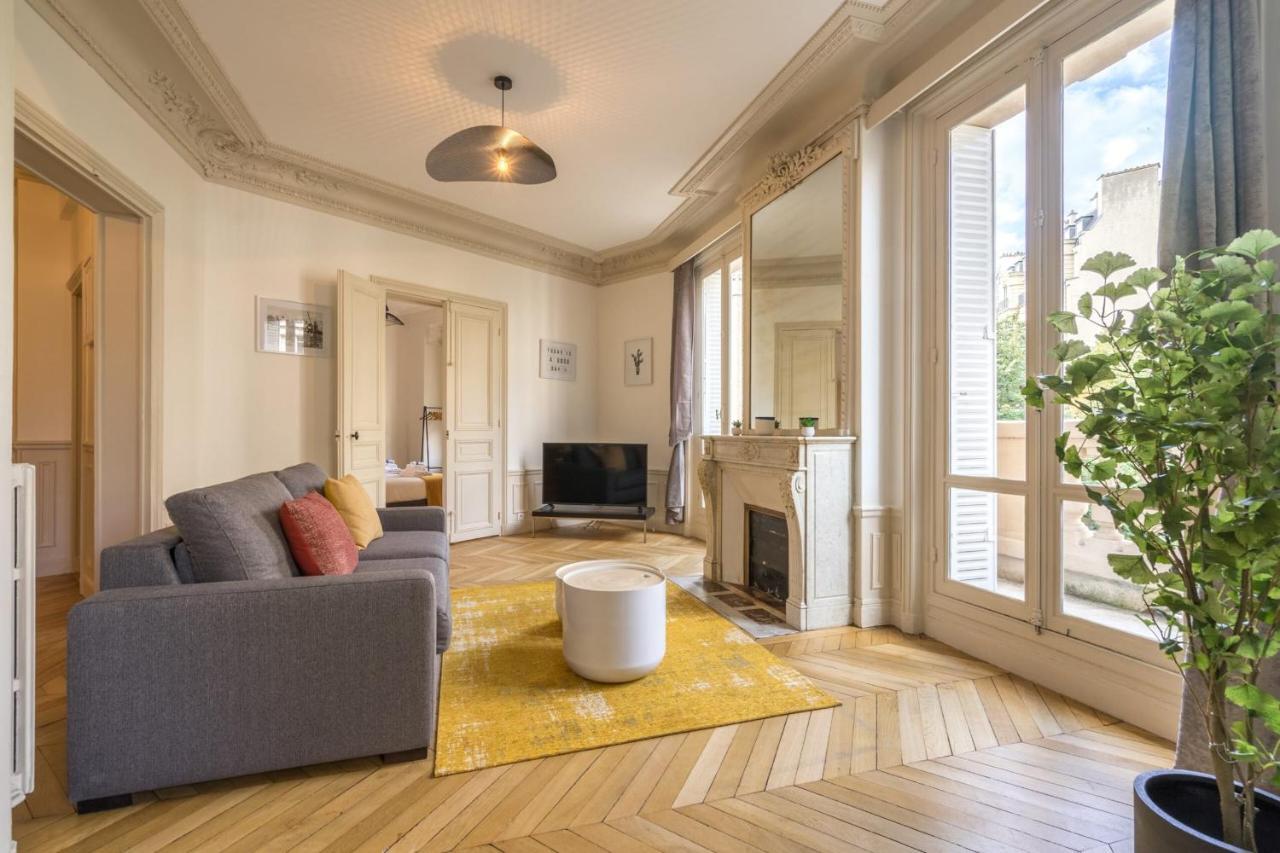 Charming Apartment Near Trocadero Париж Экстерьер фото