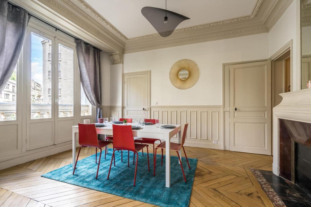 Charming Apartment Near Trocadero Париж Экстерьер фото